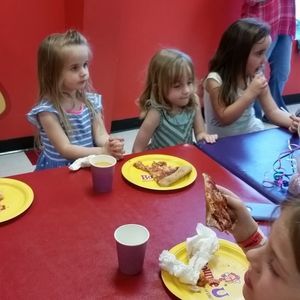 Meet your Posher, Joyce